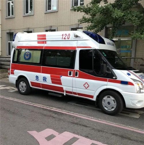 清原选择我们的救护车出租,开启安心转院之旅